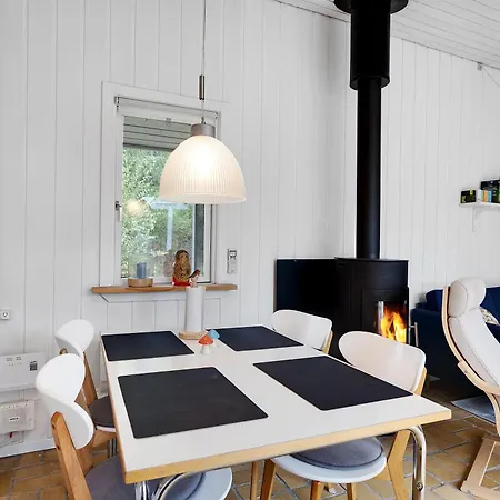 Charming & Lovely Forest House * Hadsund