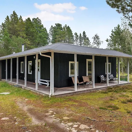 בית נופש Charming & Lovely Forest House *