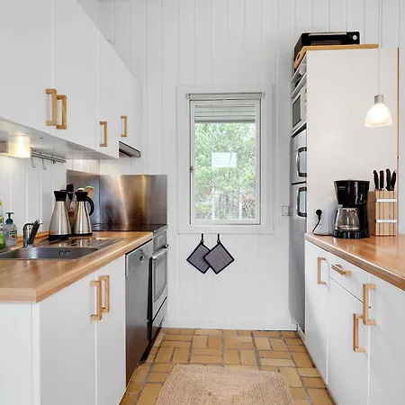 Charming & Lovely Forest House