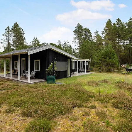 Charming & Lovely Forest House בית נופש *